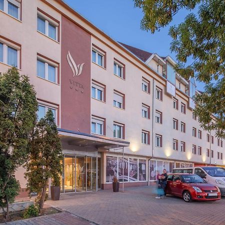 Vitta Hotel Superior Budapest Luaran gambar
