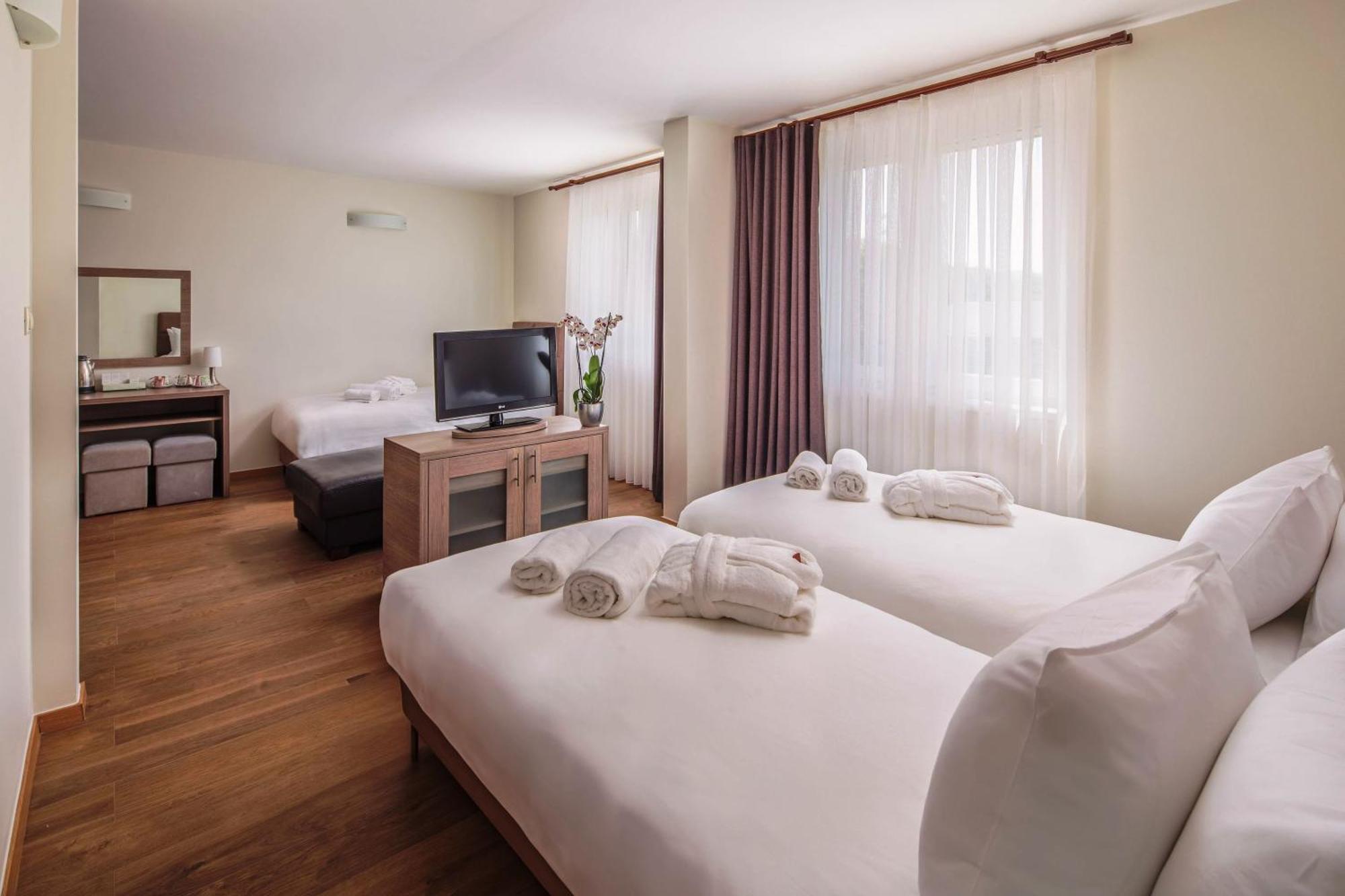 Vitta Hotel Superior Budapest Luaran gambar
