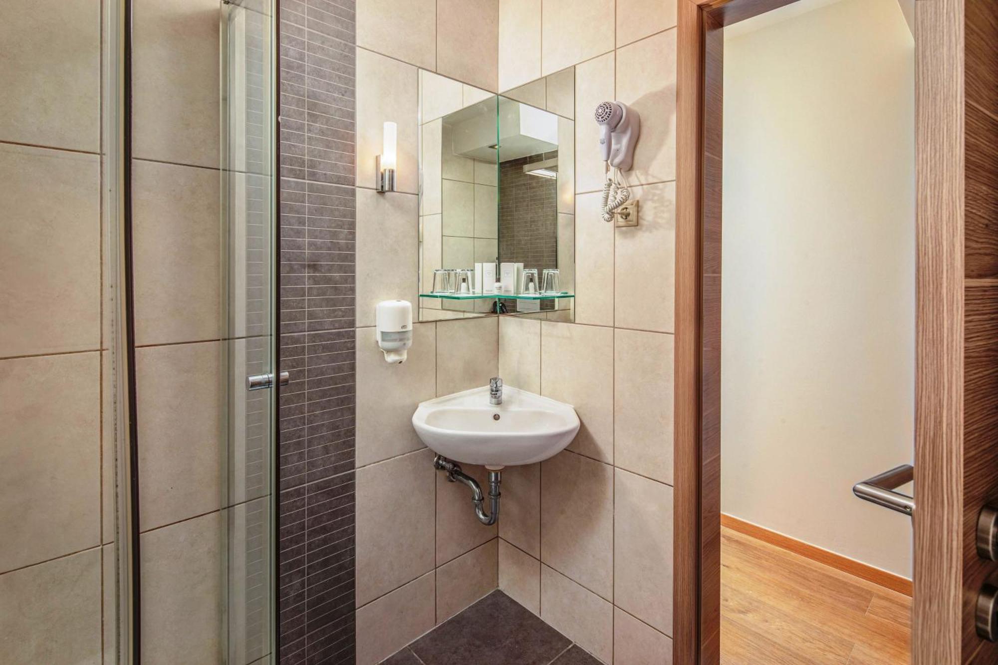 Vitta Hotel Superior Budapest Luaran gambar
