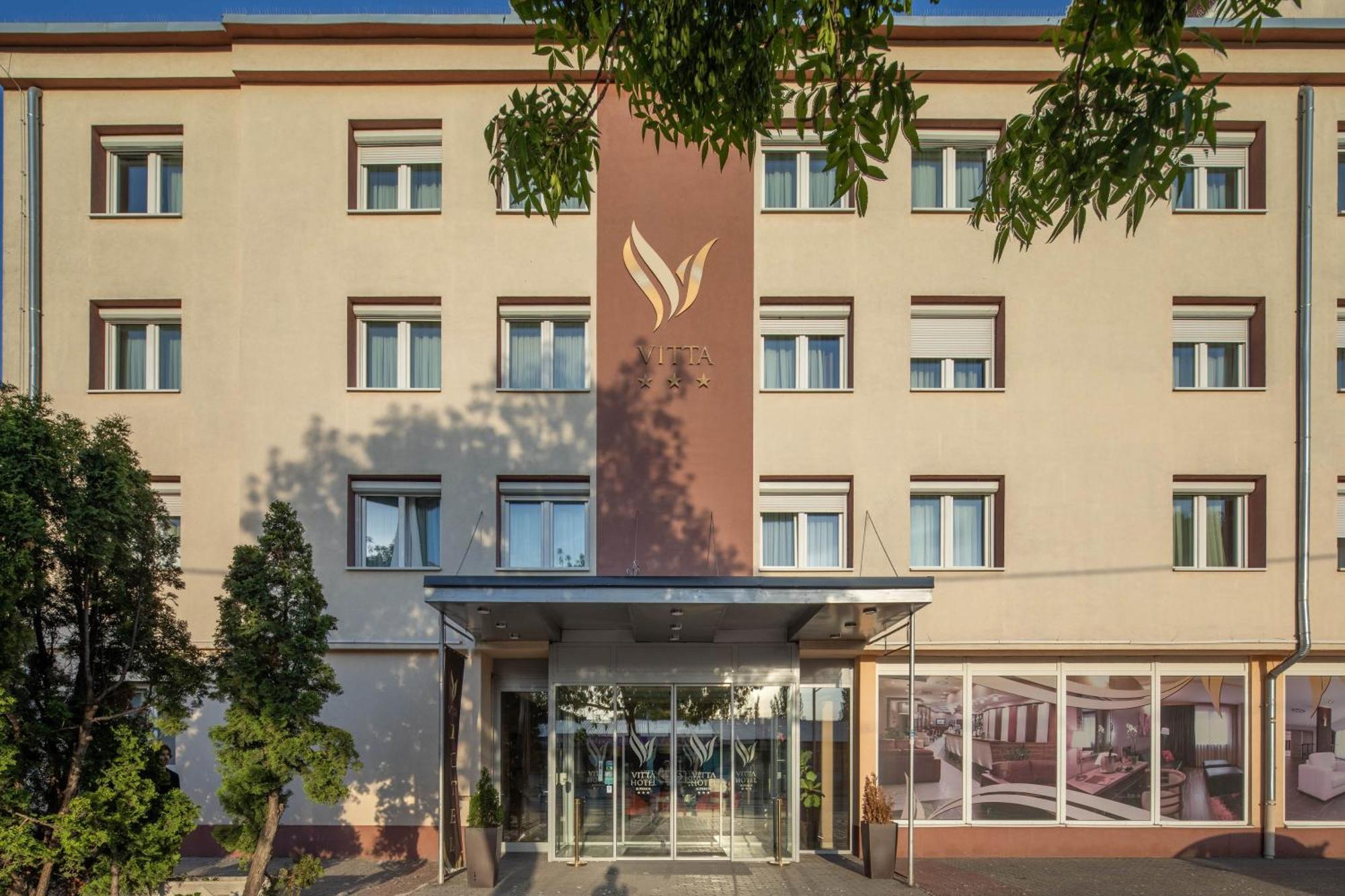 Vitta Hotel Superior Budapest Luaran gambar